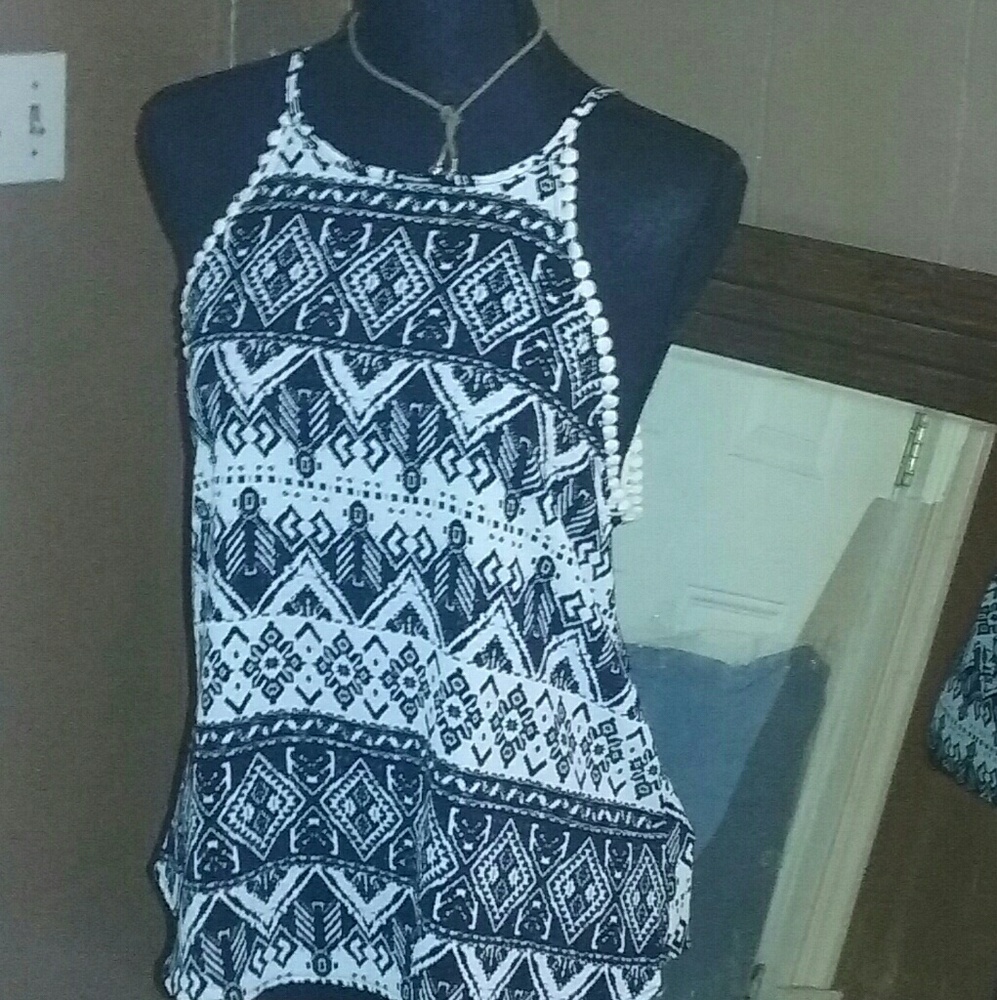 🌞   🌞Aztec Design Key Hole back Tank
